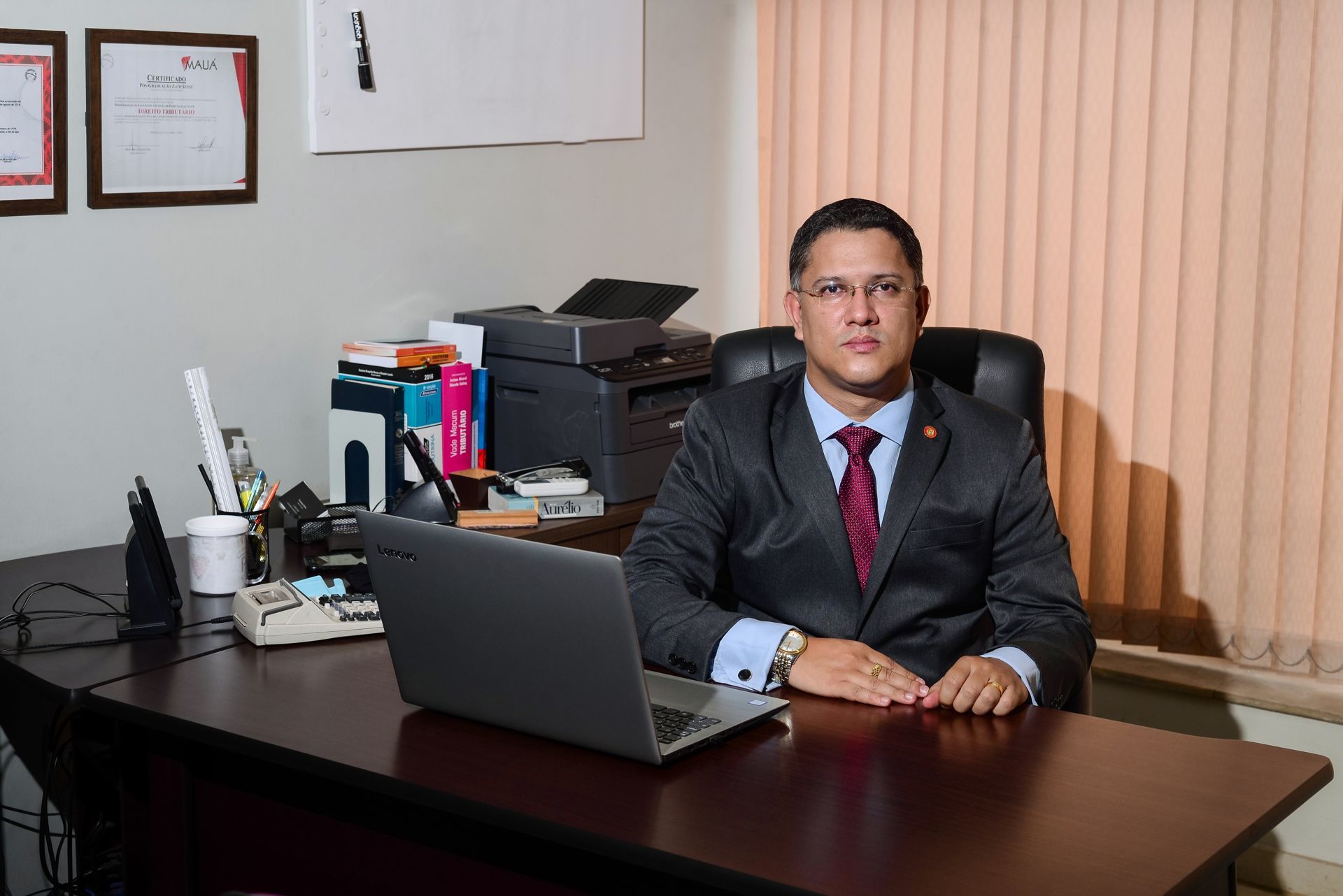 Foto Retrato Corporativo em Brasília Foto Retrato Corporativo em Brasília - Imagem 19