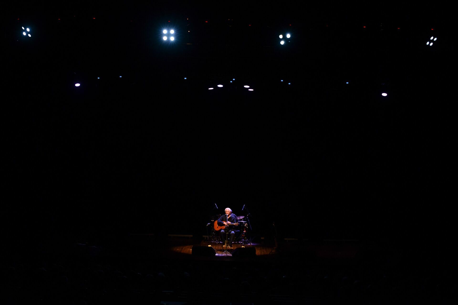Foto Fotografia de Show - Brasília - Paulinho da Viola Foto Fotografia de Show - Brasília - Paulinho da Viola - Imagem 5