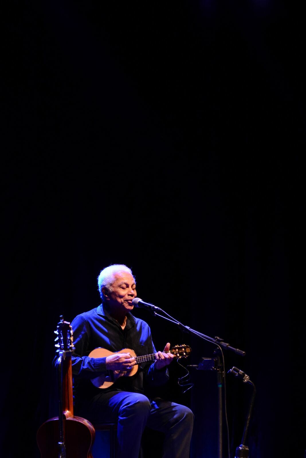 Foto Fotografia de Show - Brasília - Paulinho da Viola Foto Fotografia de Show - Brasília - Paulinho da Viola - Imagem 24