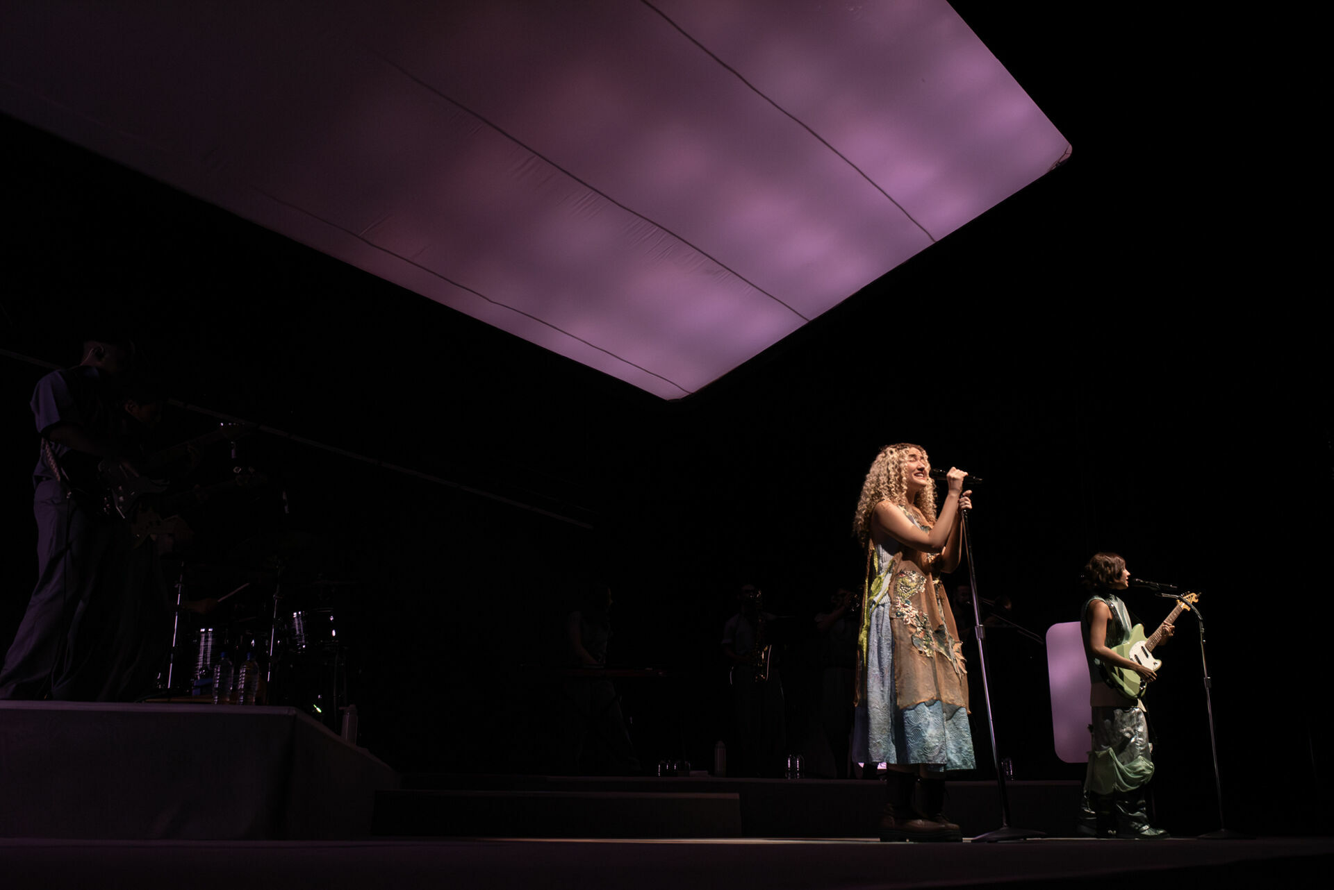 Foto AnaVitória brilham no palco do Centro de Convenções Ulysses Guimarães Foto AnaVitória brilham no palco do Centro de Convenções Ulysses Guimarães - Imagem 8