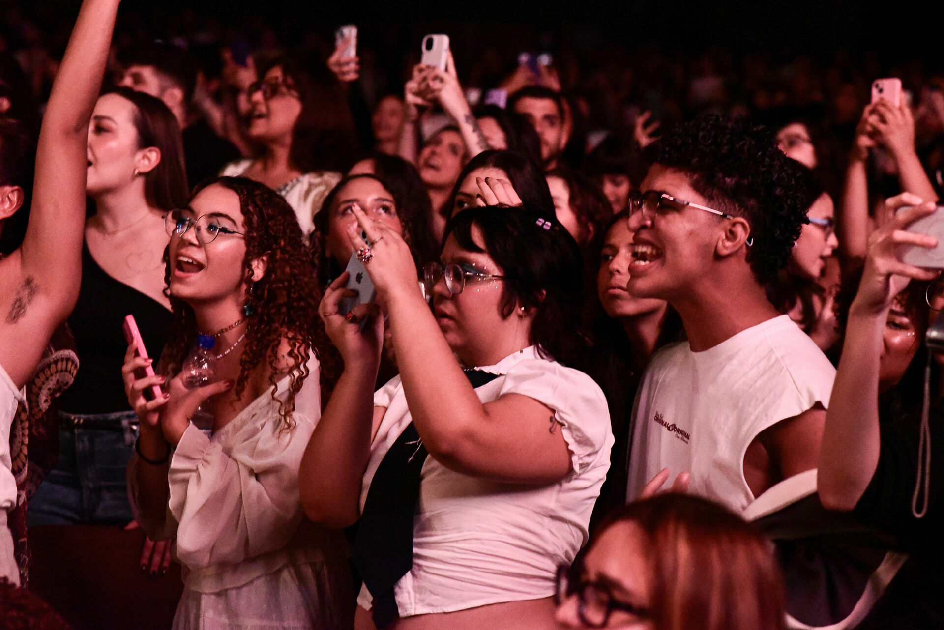 Foto AnaVitória brilham no palco do Centro de Convenções Ulysses Guimarães Foto AnaVitória brilham no palco do Centro de Convenções Ulysses Guimarães - Imagem 19