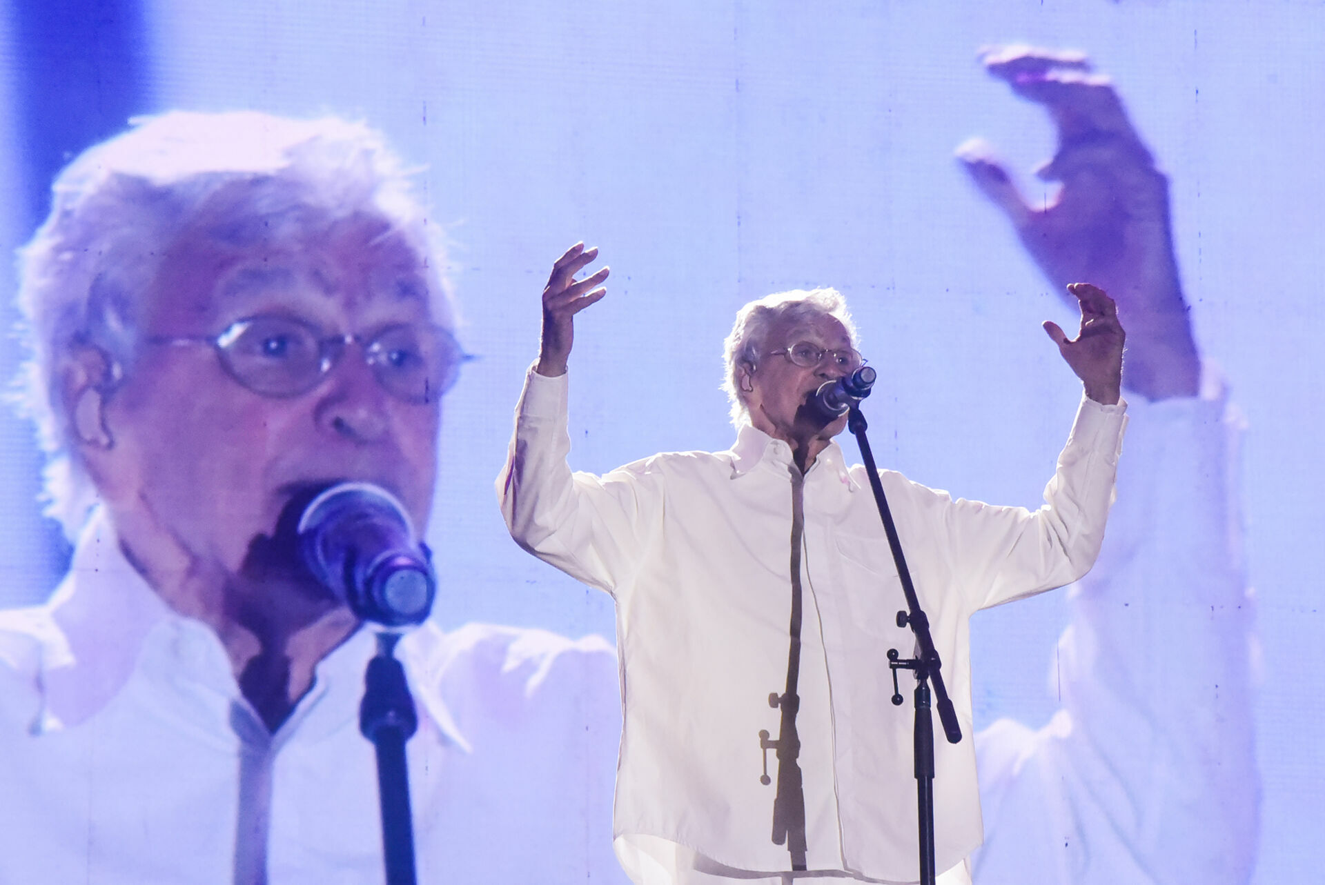 Foto Na Praia - O mega festival musical de BrasÃƒÆ’Ã‚Â­lia  - Imagem 15