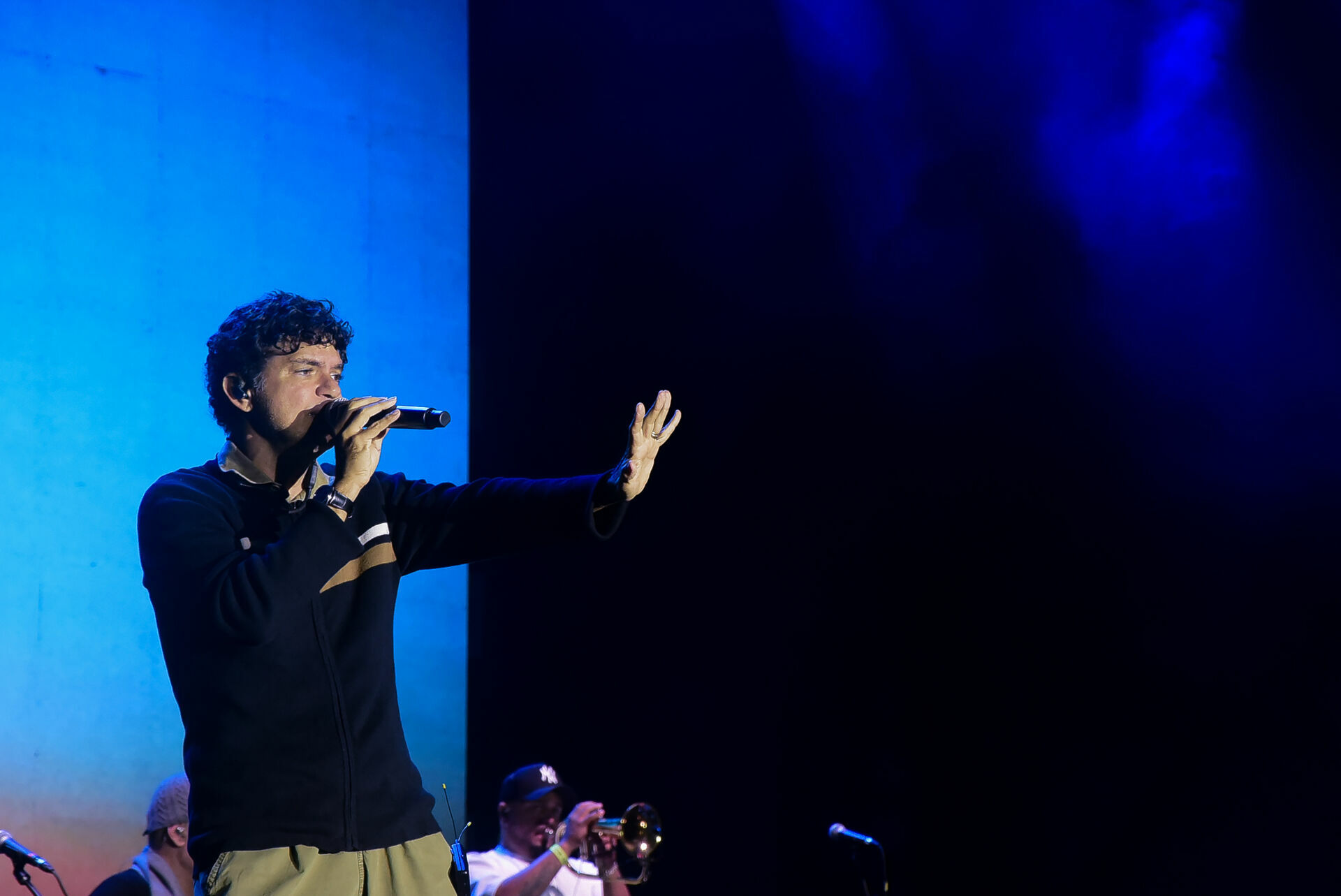 Foto Na Praia - O mega festival musical de BrasÃƒÆ’Ã‚Â­lia  - Imagem 4