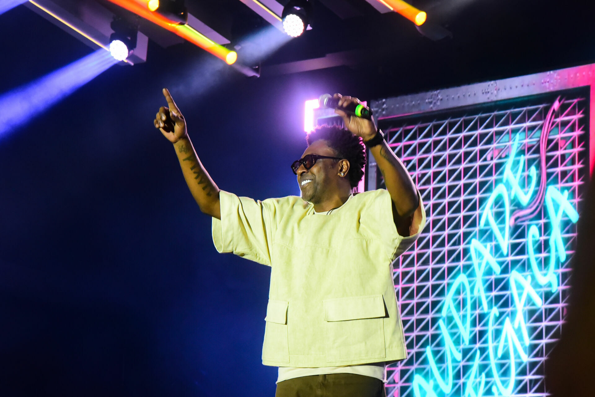 Foto Na Praia - O mega festival musical de BrasÃƒÆ’Ã†â€™Ãƒâ€šÃ‚Â­lia  - Imagem 9